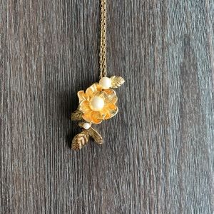 Kate spade flower pendant necklace